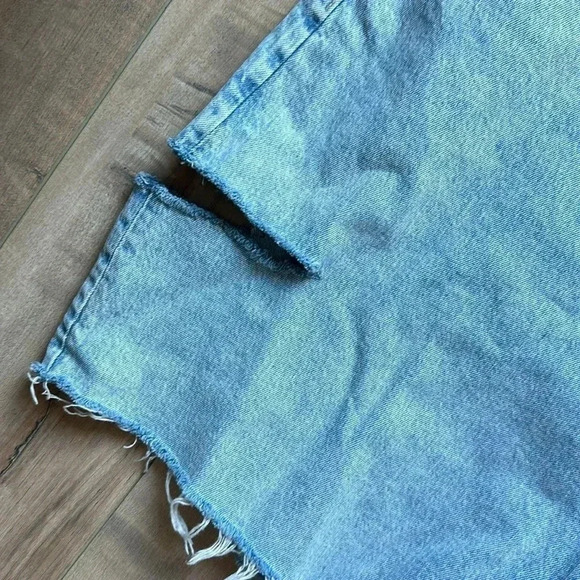 NWT Abercrombie & Fitch 7” Dad Shorts Curve Love High Rise Plus Sz 36/22 - Picture 4 of 10